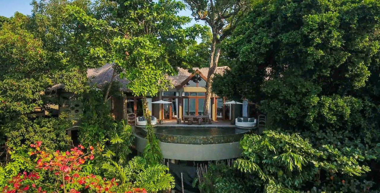 Отель Song Saa Private Island Prek Svay Village Экстерьер фото