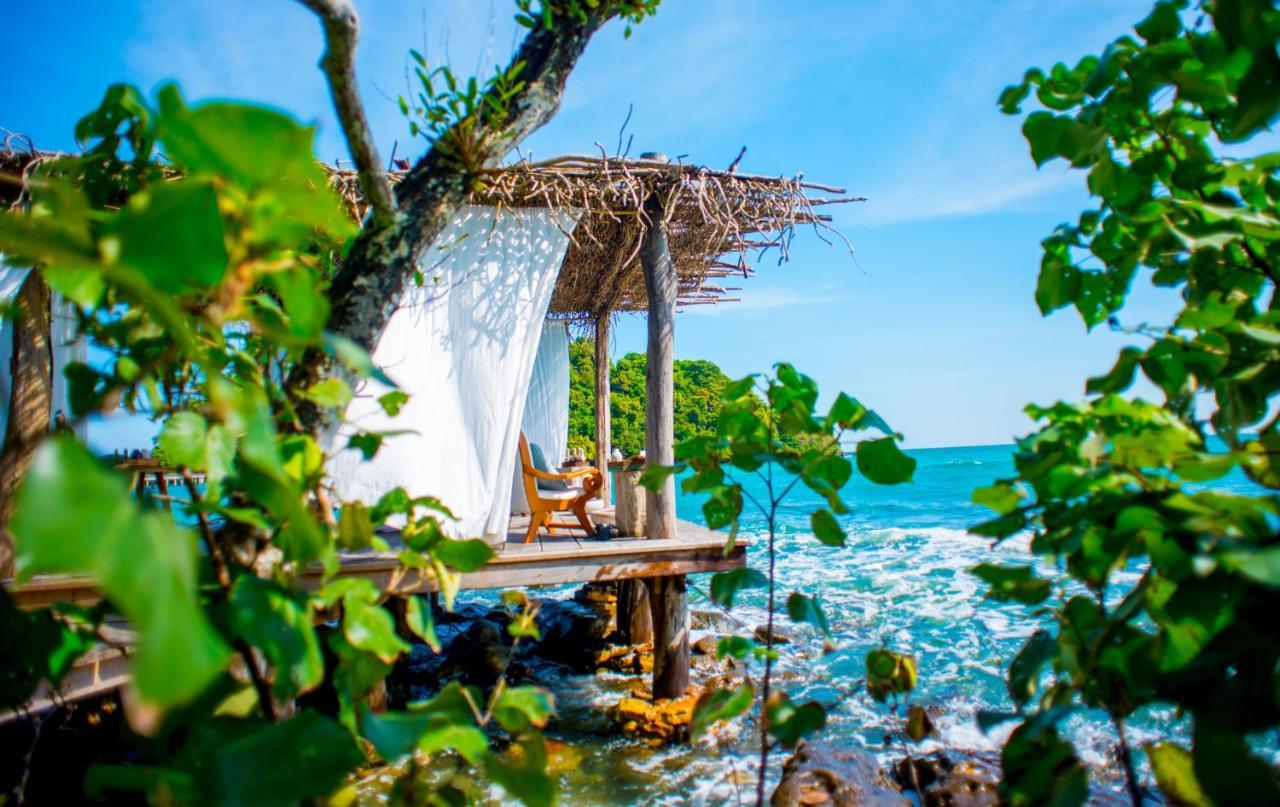 Отель Song Saa Private Island Prek Svay Village Экстерьер фото